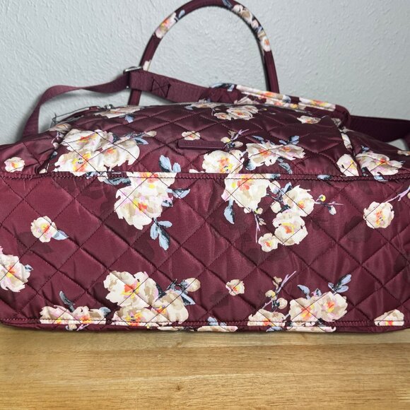 Vera Bradley Weekender Travel Bag in Blooms and Branches NWT - Picture 8 of 10